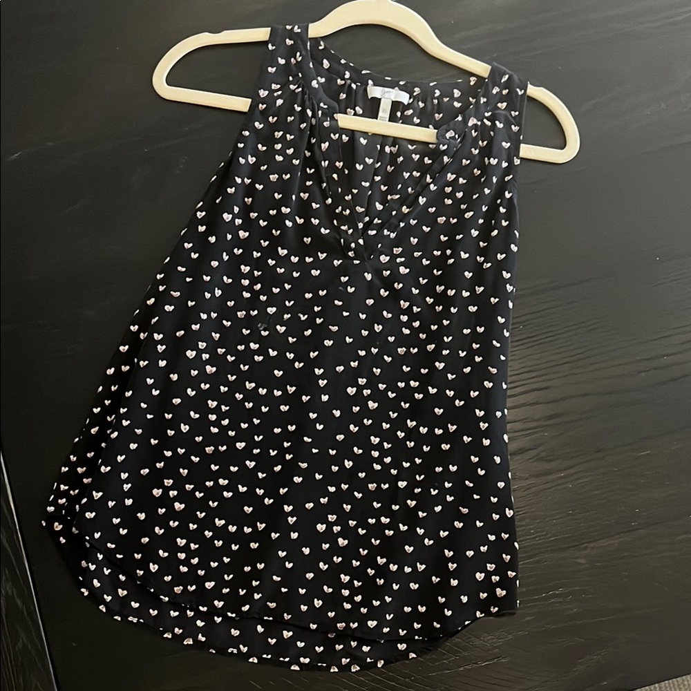 {Joie} NavyHeart Pattern Sleeveless Top - size xs